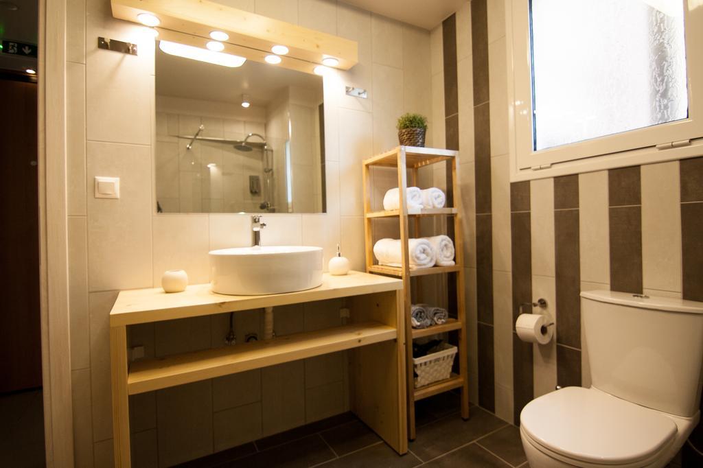 Dynasta Central Suites أثينا المظهر الخارجي الصورة